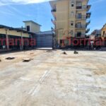 Locale commerciale in affitto Teverola-Casaluce