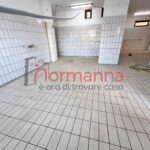 locale commerciale in affitto a teverola